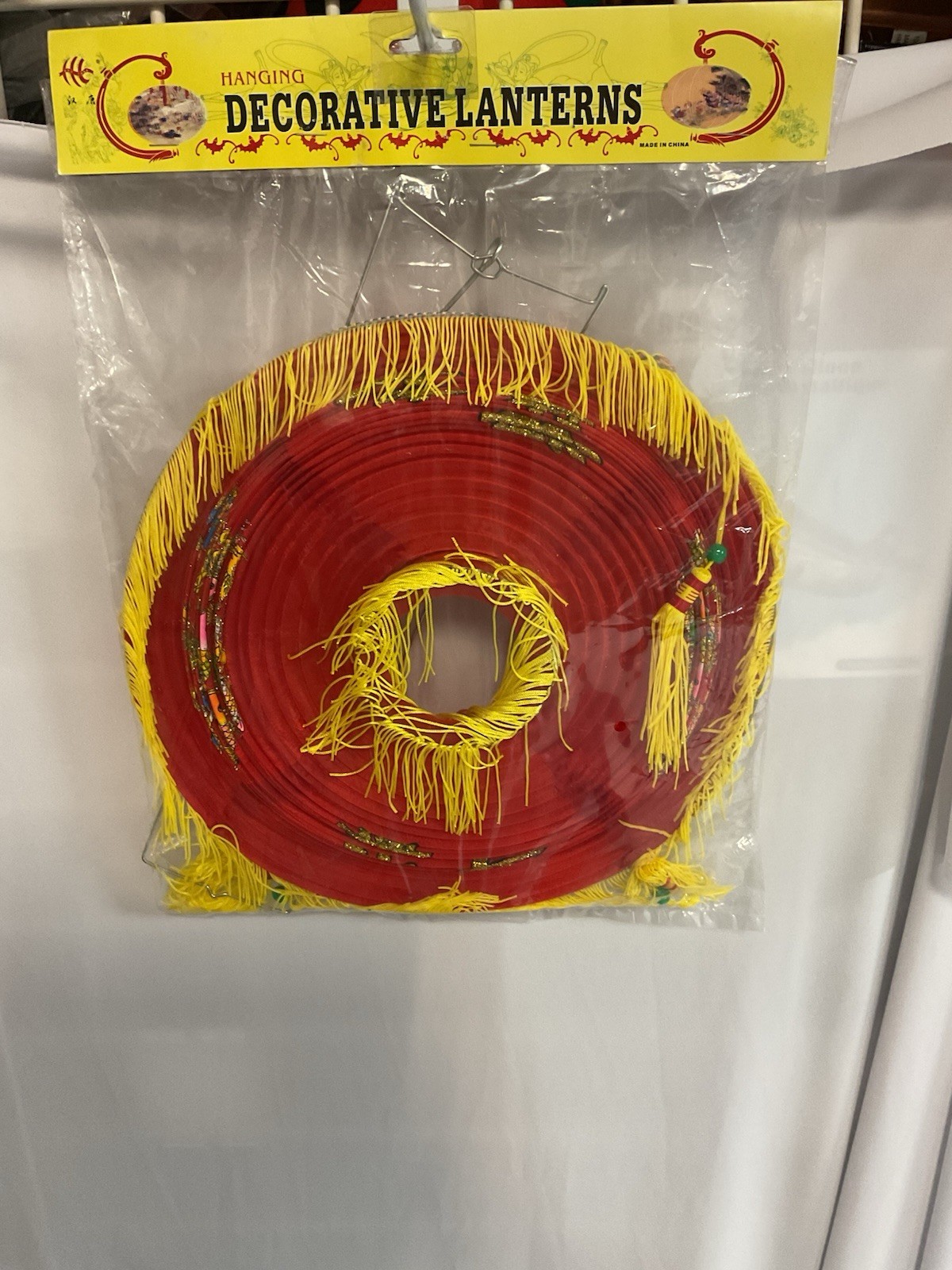Red Traditional Paper Chinese Decorative Lantern W/ Tassel