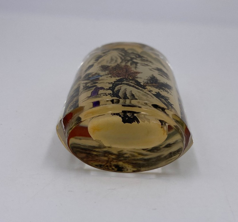 Vintage 3.75″ Reverse Painted Glass Chinese Snuff Bottle