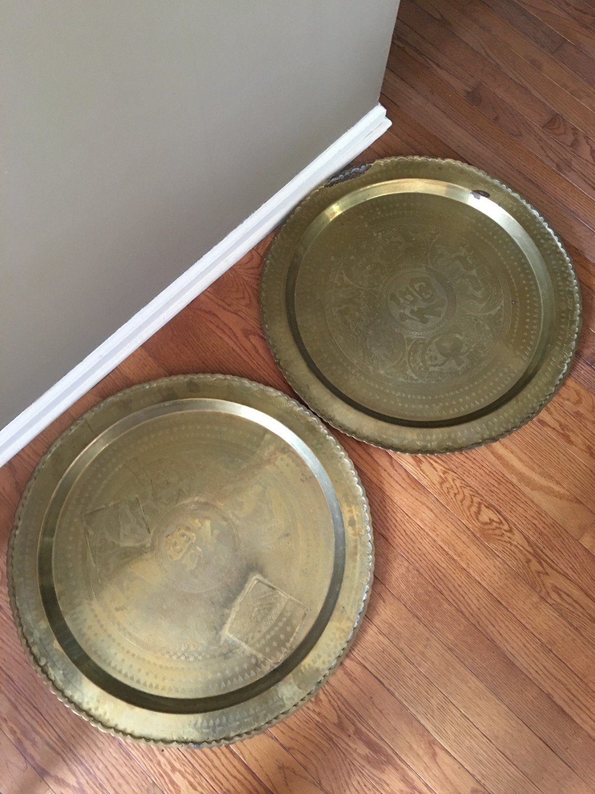 2 Vintage Chinese Heavy Tooled Motif Round Brass Tray 24″ w/ Raised Riveted edge