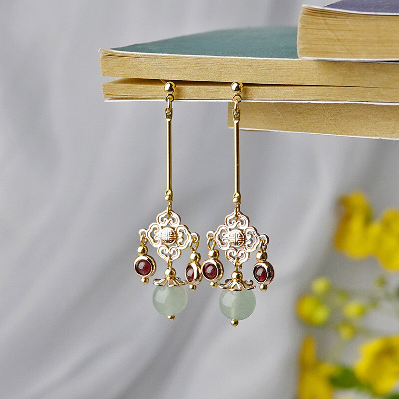 China Dongling Jade/Garnet/Alloy Tassels Tibetan Style Vogue Earbob Earrings