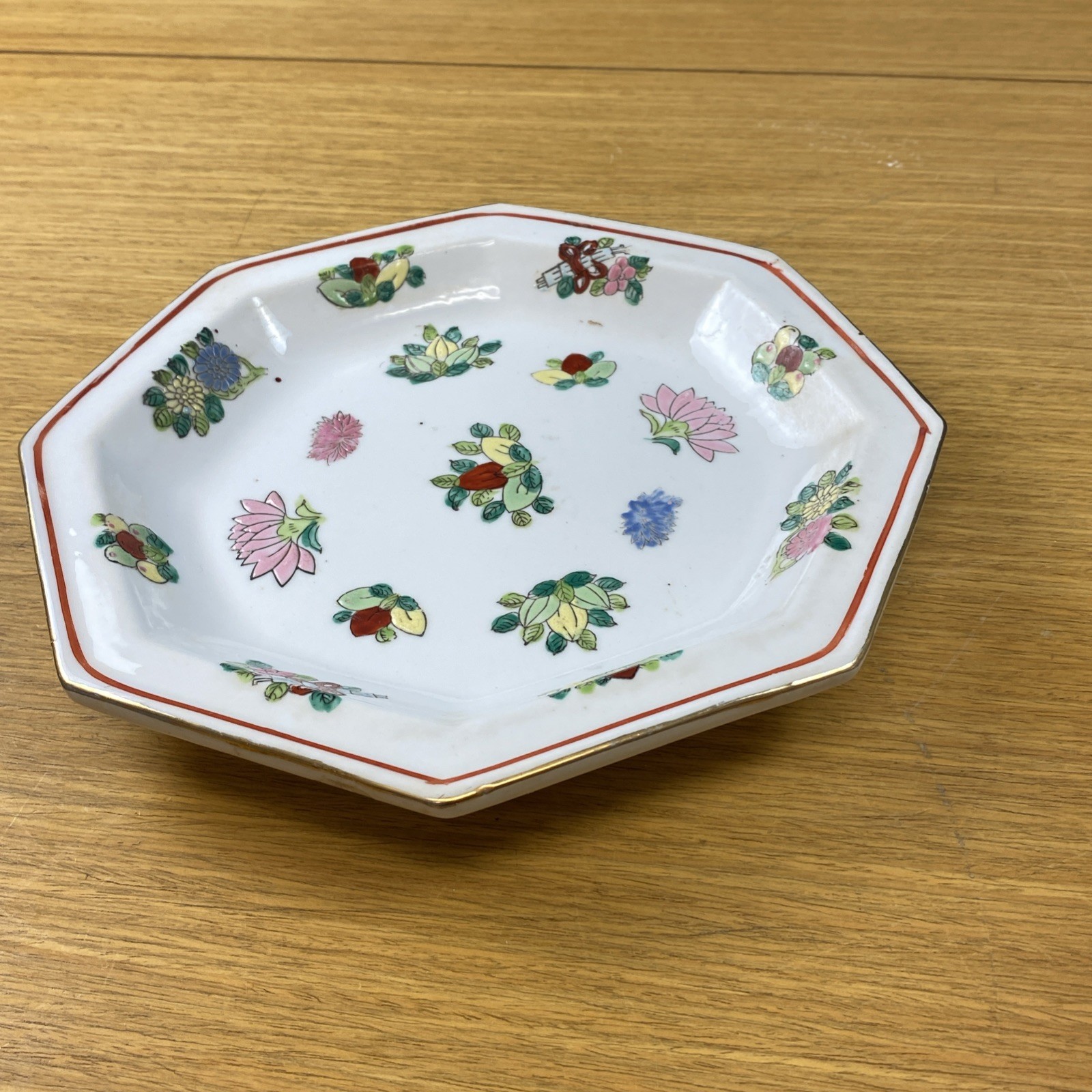 Vtg. Chinese Famille Rose Porcelain Planter & Underplate 7 1/2” Tall x 10 1/2”