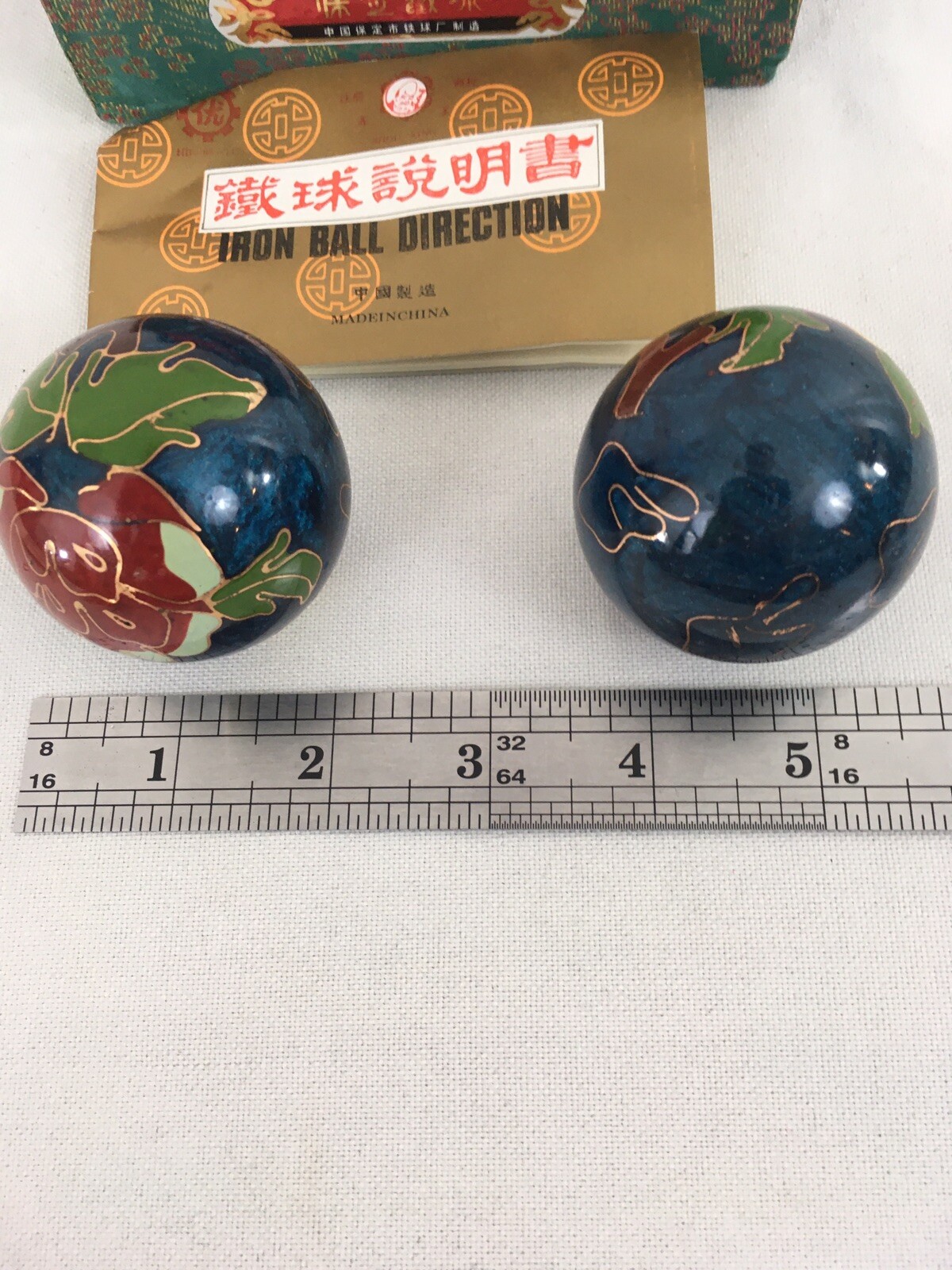 Vintage Shouxing Muscle Hand Excerciser Meditation Painted Musical Iron Balls