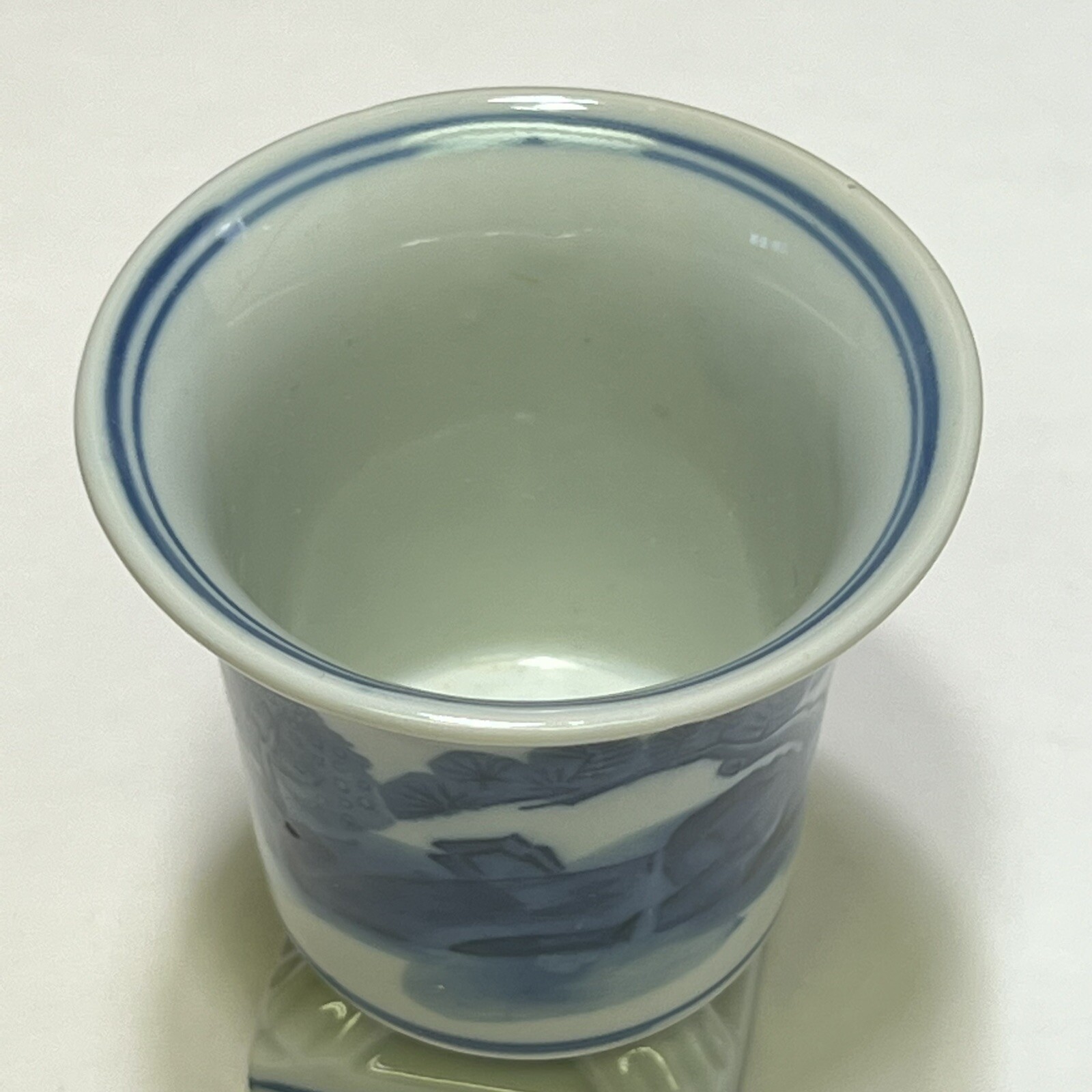 Chinese Footed Brush Pot Cup Blue White Porcelain 3.25″