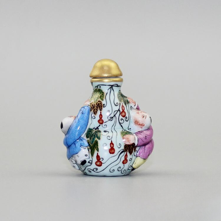 2.2″ China Famille Rose Porcelain Gild Children Gourd Vine Snuff Bottle