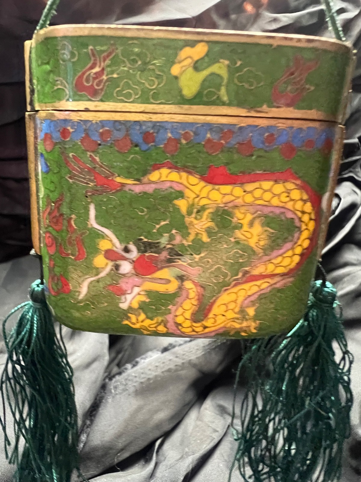 Vintage CHINESE CLOISONNE ENAMEL BRASS PURSE – green dragon