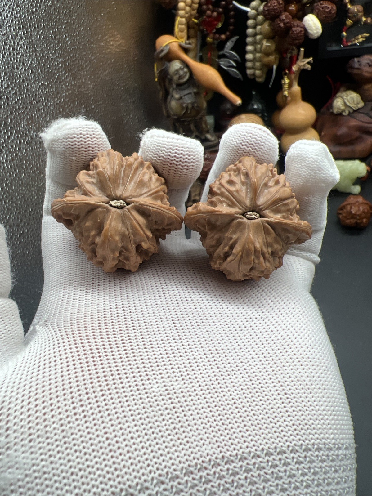 Pair of Match Chinese Health Walnut 40×39×36mm精配文玩核桃～磨盘