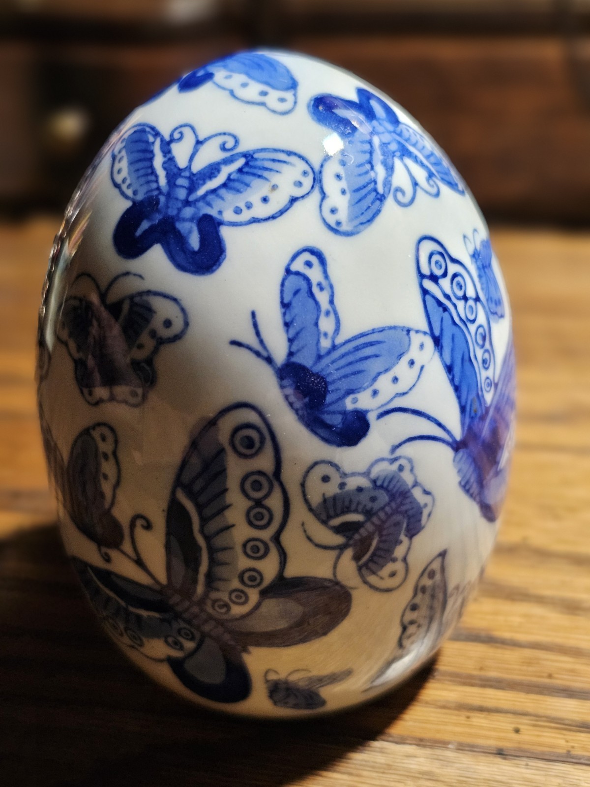 Vintage- Chinese Blue and White Porcelain Egg 4.5″Tall with Butterflies