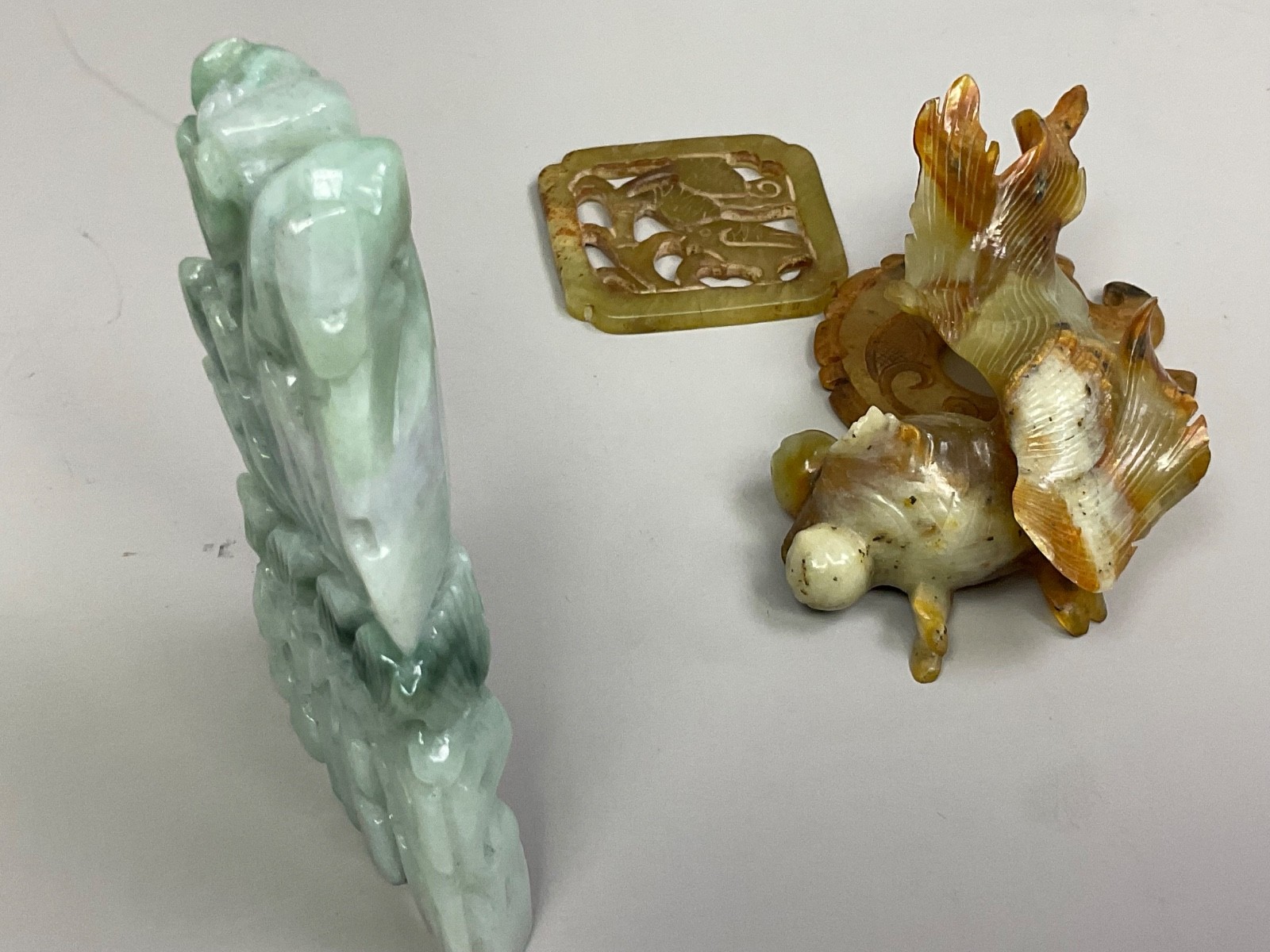 Old VTG Chinese Jade Pendants & Stone Natural Hand Carved Collection Mix Lot