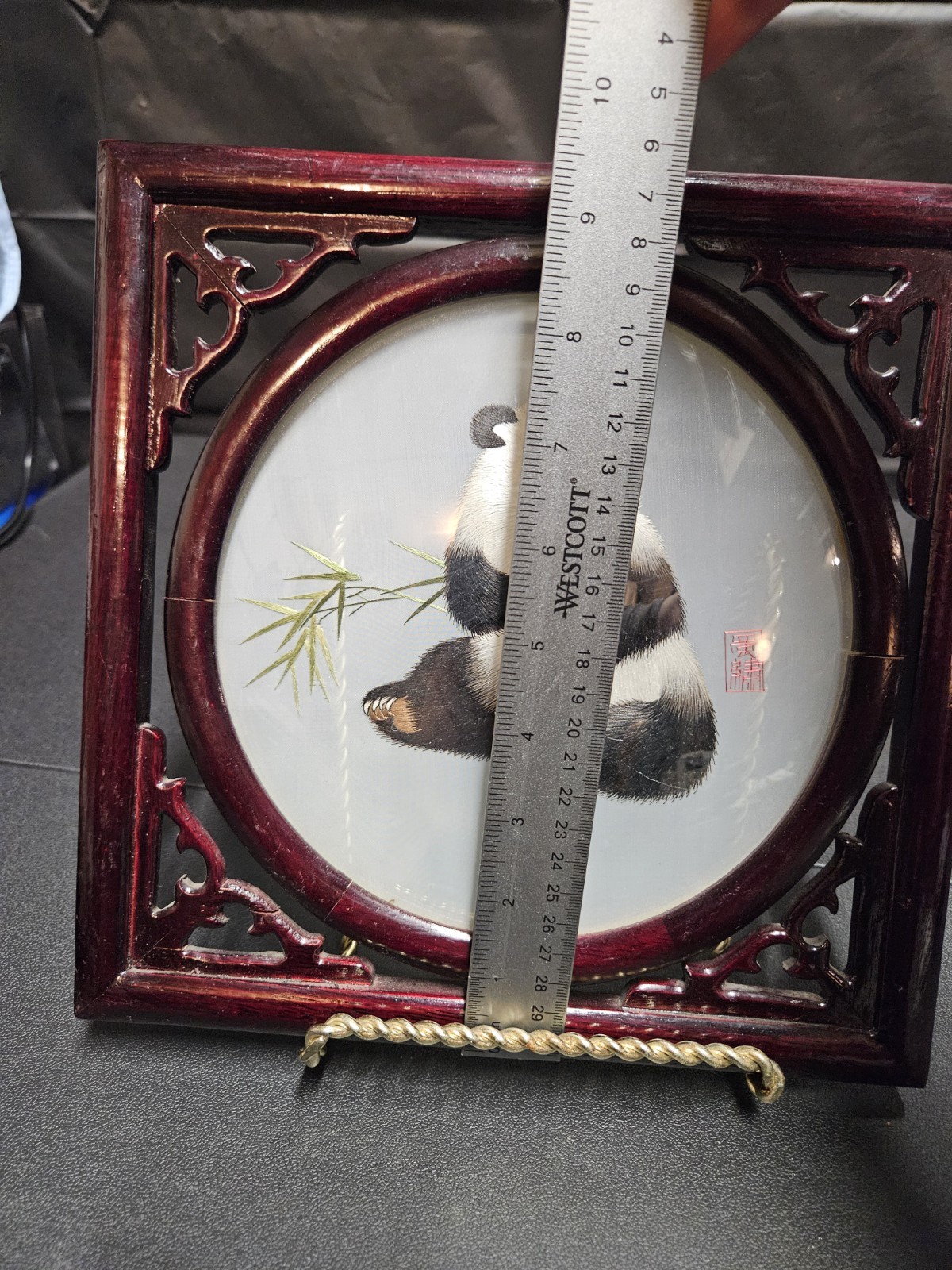 Double-Sided Panda & Bamboo Silk Thread Moving Round Picture Wooden Frame