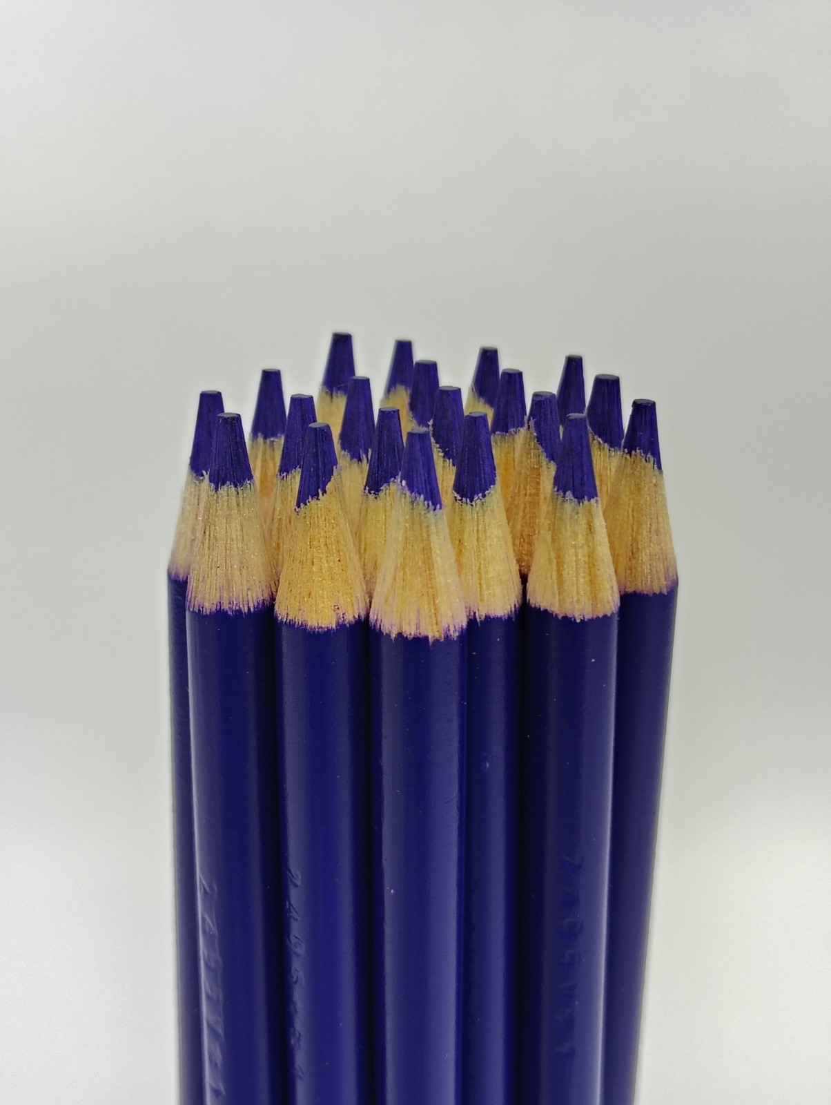 20x VIOLET (PURPLE) Crayola Colored Pencils Bulk Lot Single Color Art Classroom