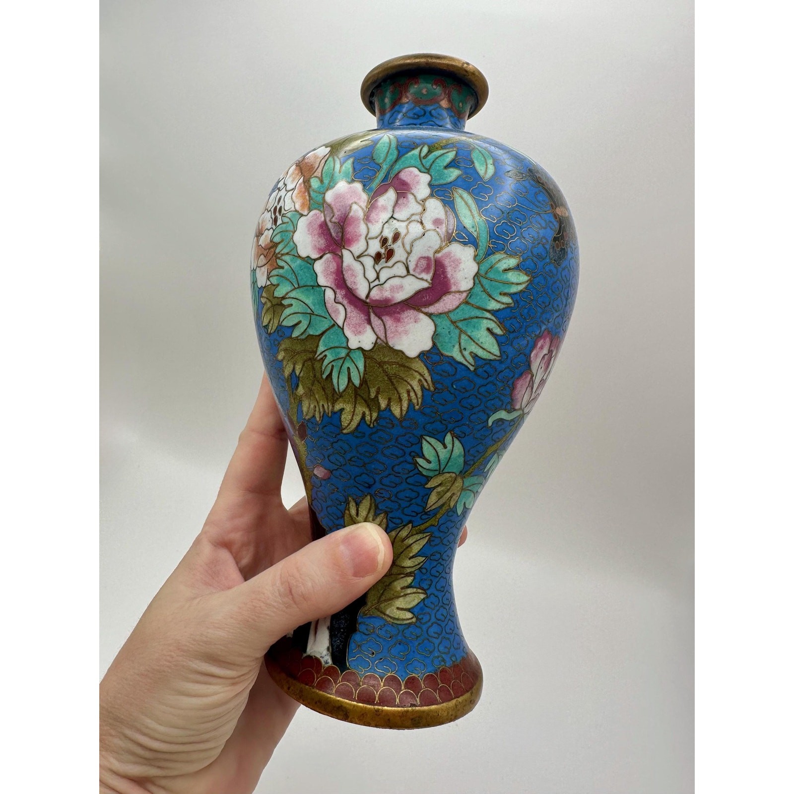 Vase Blue Chinese Cloisonné Pink Floral and Leaf Motif Brass Accents