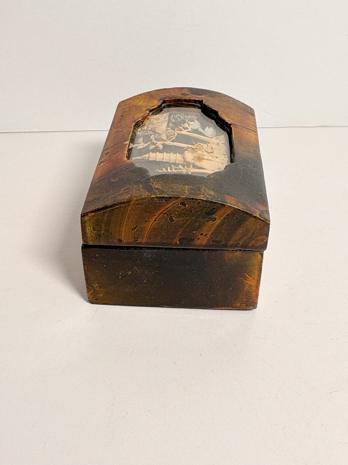 Vintage Chinese Lacquered Carved Cork Diorama Art Jewelry Box ~ Small with Lid