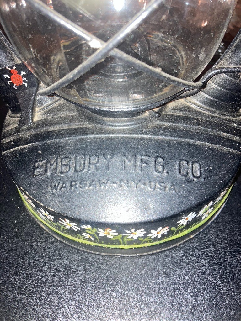VTG Embury Mfg Co Warsaw NY No 2 Air Pilot Kerosene Oil Railroad Lantern 13.25”