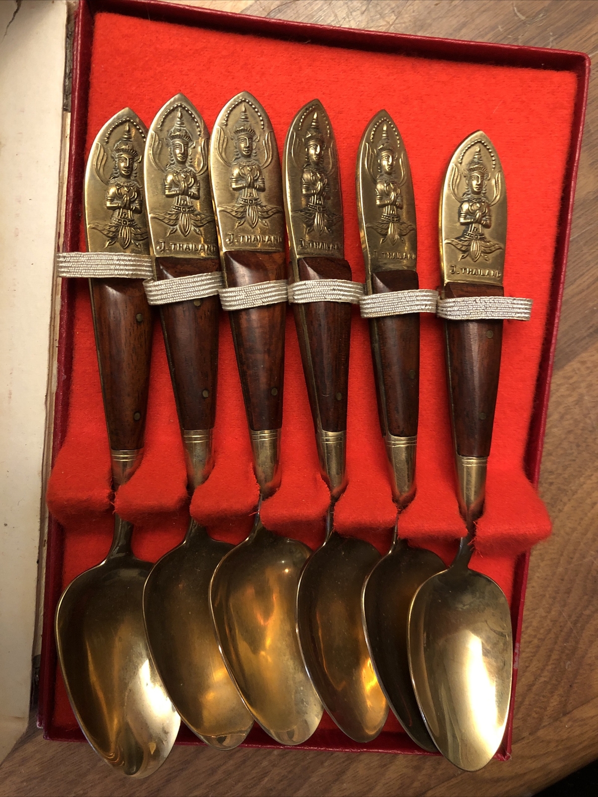 James bronzewares 6 spoon set J.Thailand in original box