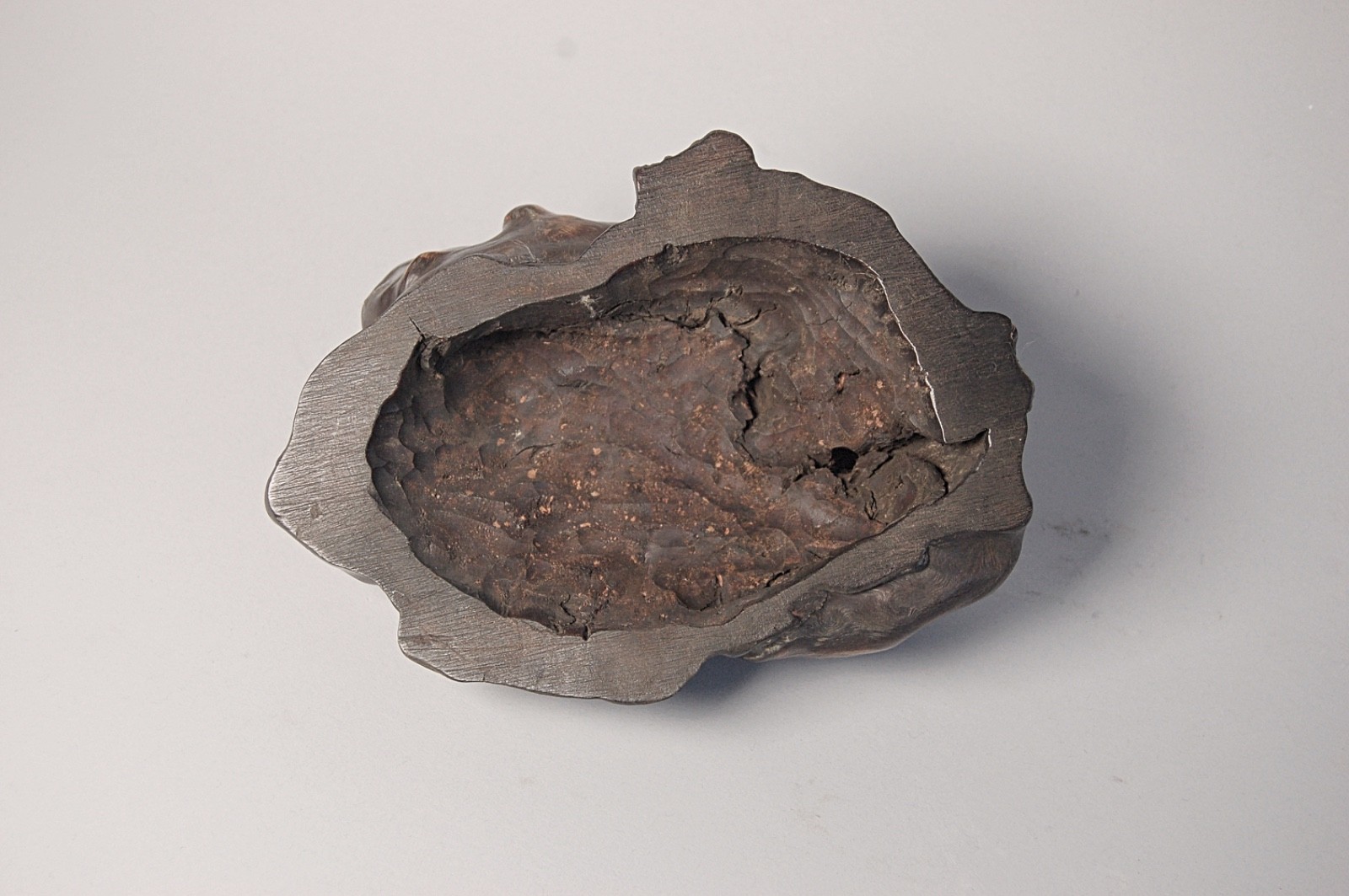 Burlwood domed incense burner, China/Asia