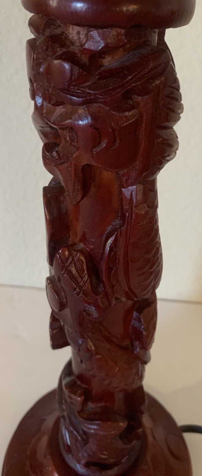 VTG Yi Lin Arts And Treasures Of China Wood Carved Dragon And Flowers Table Lamp