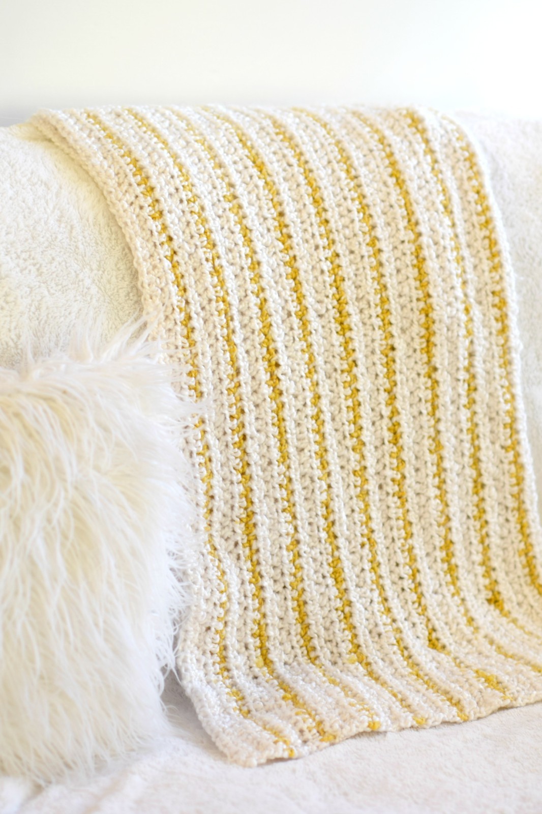 (3 Pack) Lion Brand Yarn 790-225D Homespun Yarn, Beachside Stripes
