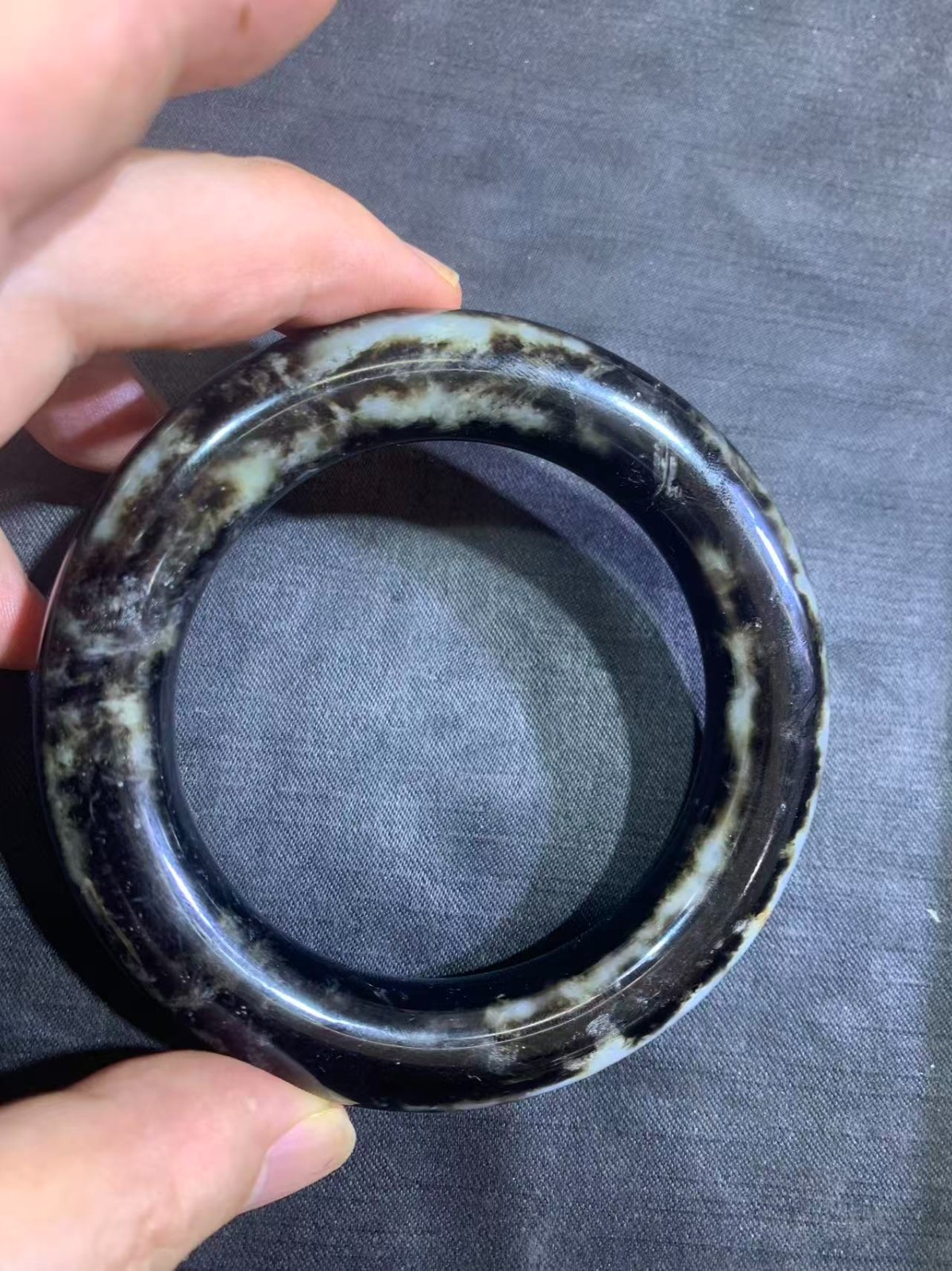 Chinese Natural HeTian Black Jade Hand Made Bangle Bracelet 62mm(inner)