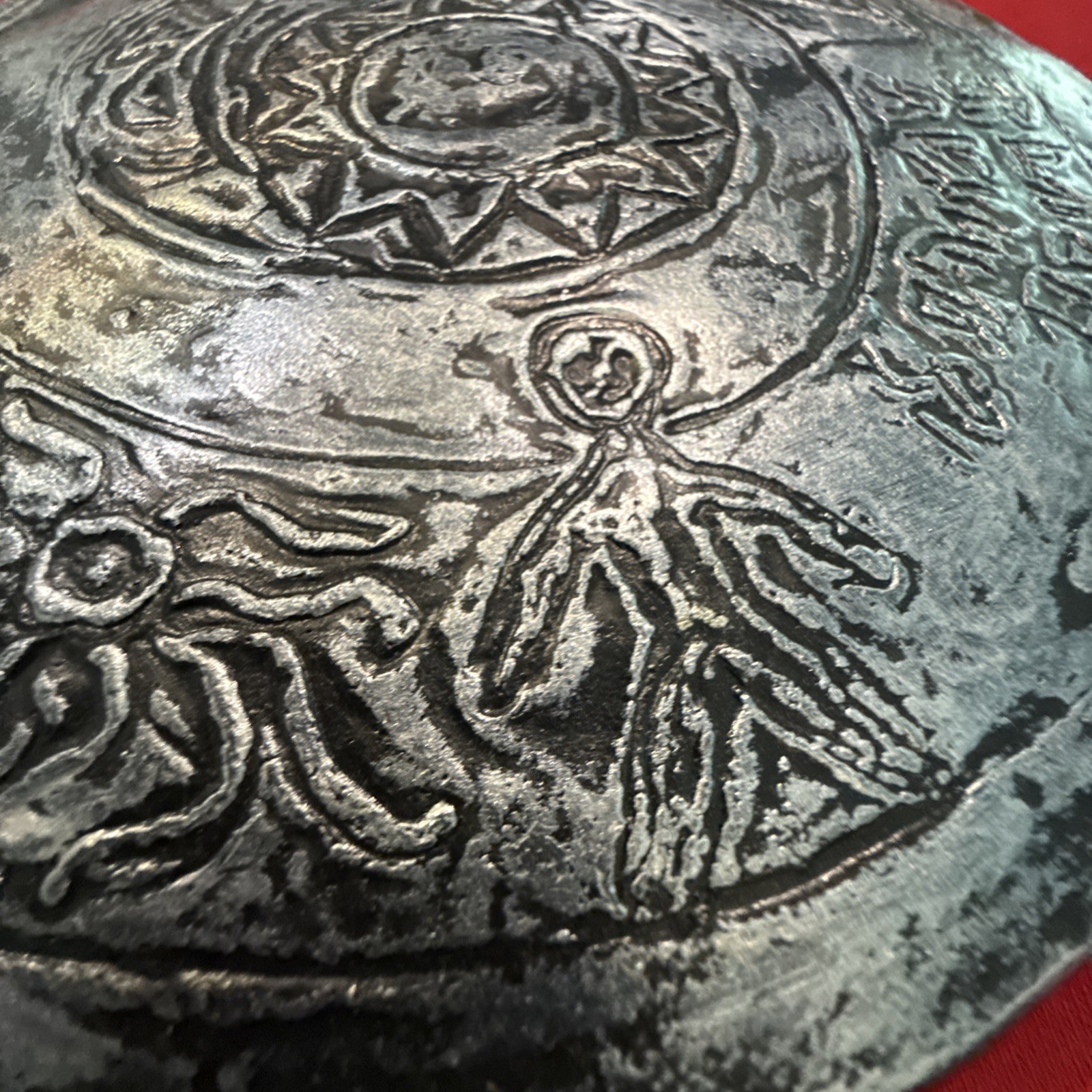 7.5″ Diameter Dropa stone Replica found near the Bayan Har Mountains in China
