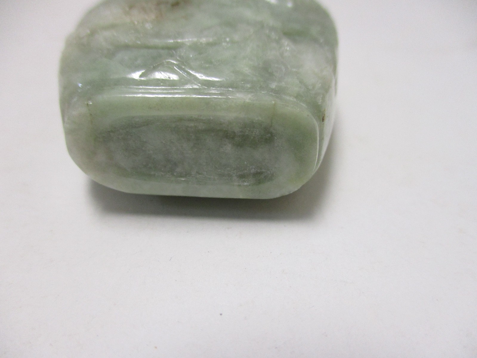Hetian Jade Chinese Snuff Bottle Buddah No Stopper