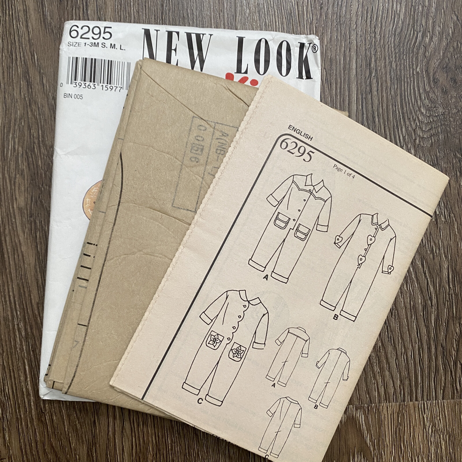 90s Infant Romper Long Sleeve Sz 1-3 Months New Look Kids Pattern 6295