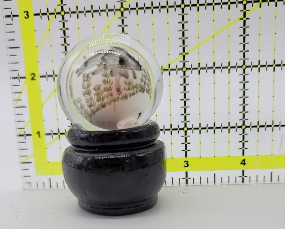 Mini Chinese Art Glass Reverse Hand Painted Koi Fish Sphere Globe with Stand
