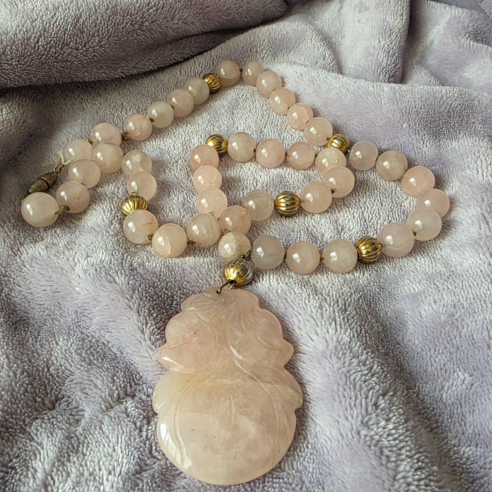 Vtg 1950s Sumptuous Chinese Carved Rose Quartz Lotus Flower Beaded Necklace