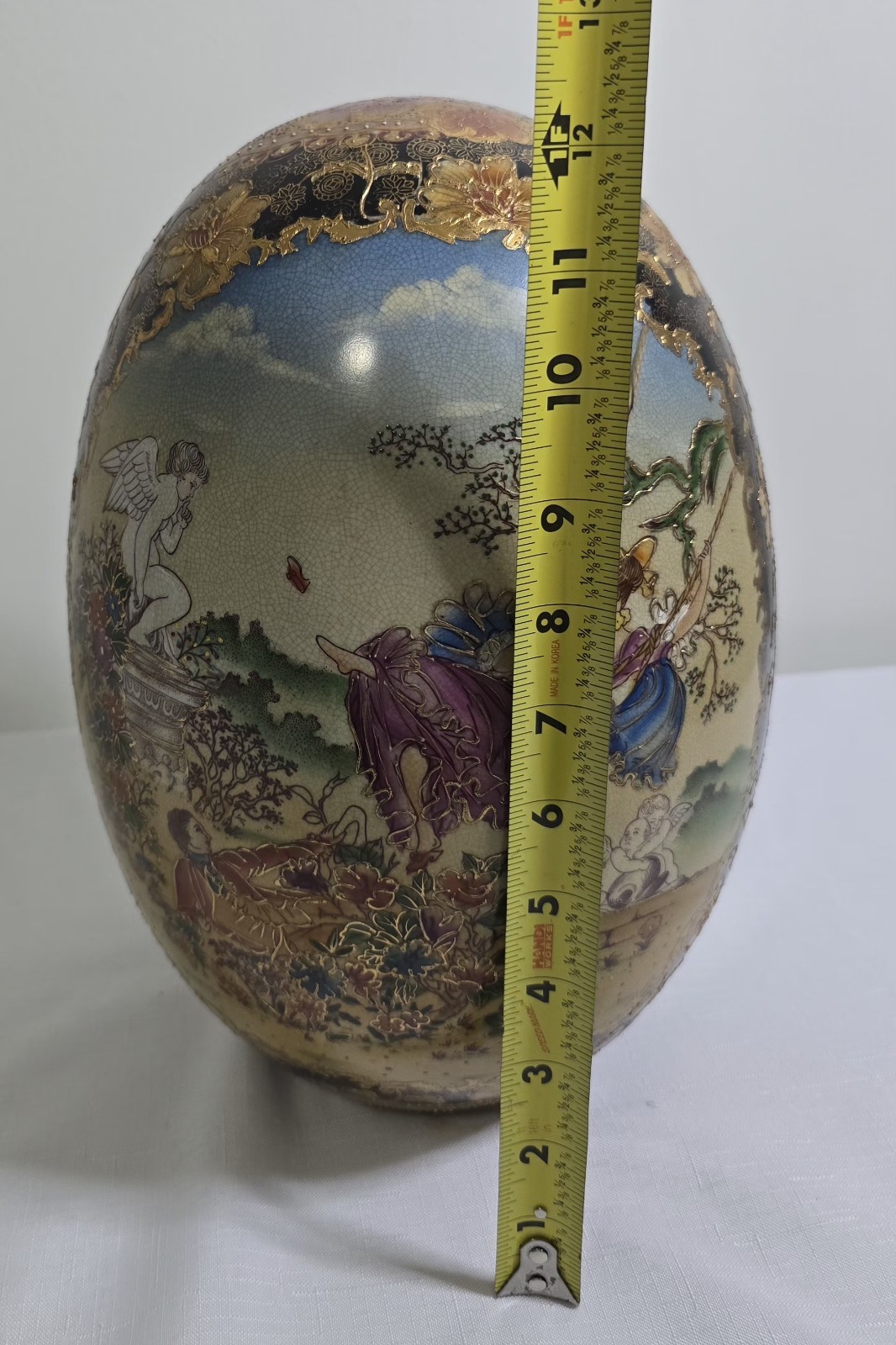 VTG 1950s HandPainted Satsuma Large Porcelain Egg Courting Couple Cherub Motifs