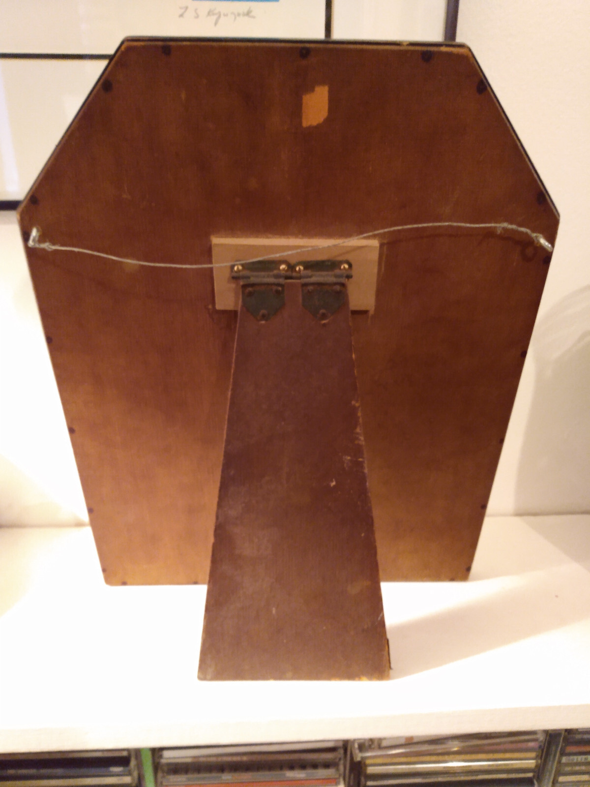 ANTIQUE CHINESE MIRROR, c 1900. HAND-PAINTED WOOD w ORIGINAL GLASS 10″ x 13″