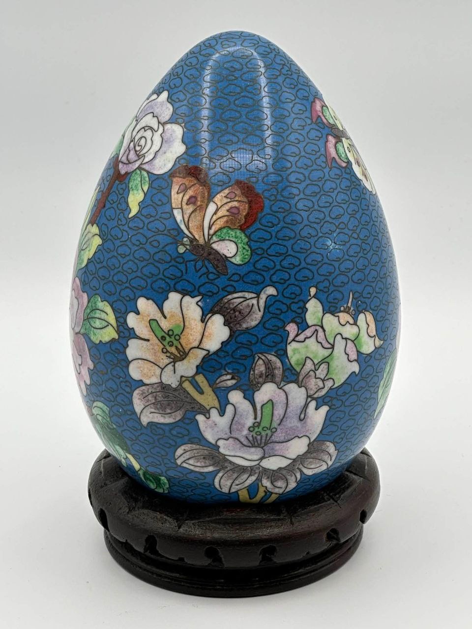 Vintage Chinese Cloisonné Enamel Egg on Wood Stand Floral Design H 7.25″
