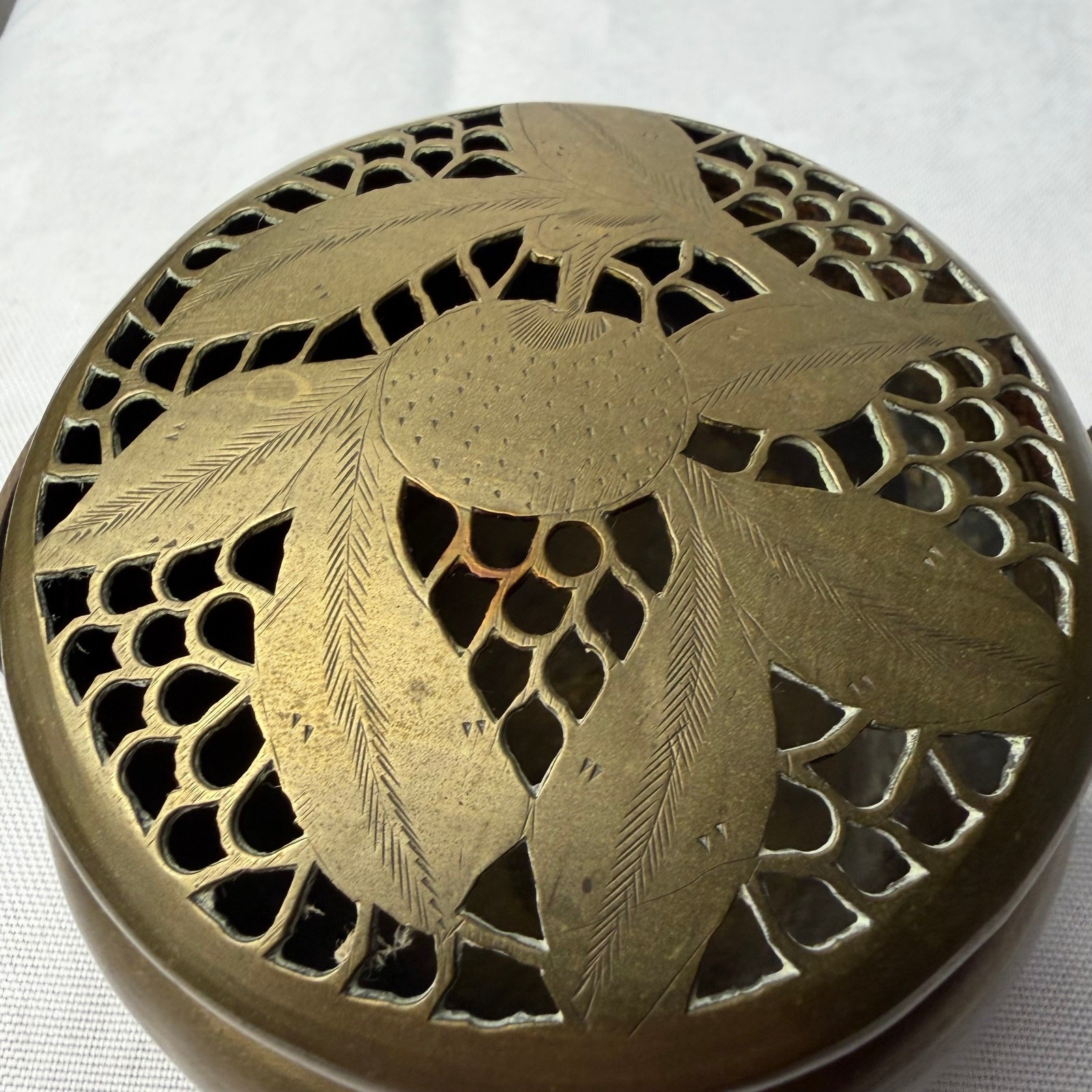 VTG Chinese Brass Xiulu Hand Warmer Pierced Pomegranate Lid Incense Holder Gift