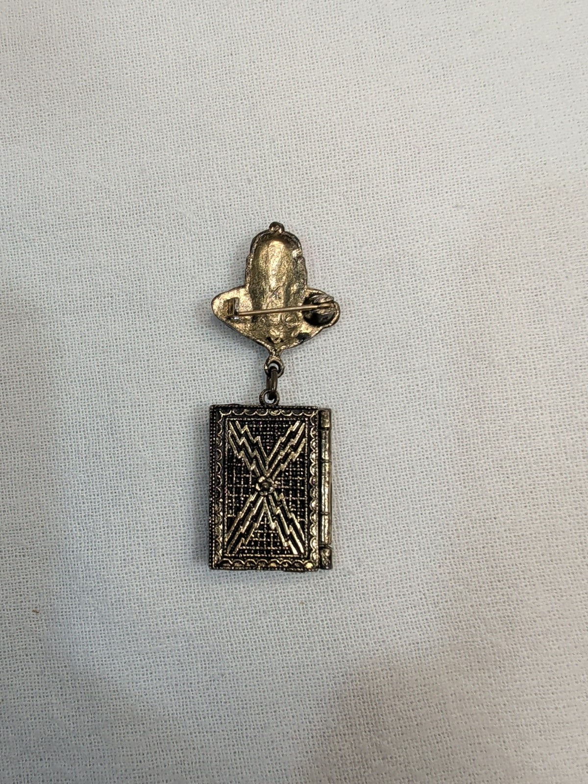 Vintage Confucius Book Charm Hanging Locket Brooch Pin Antiqued Brass-Tone Metal