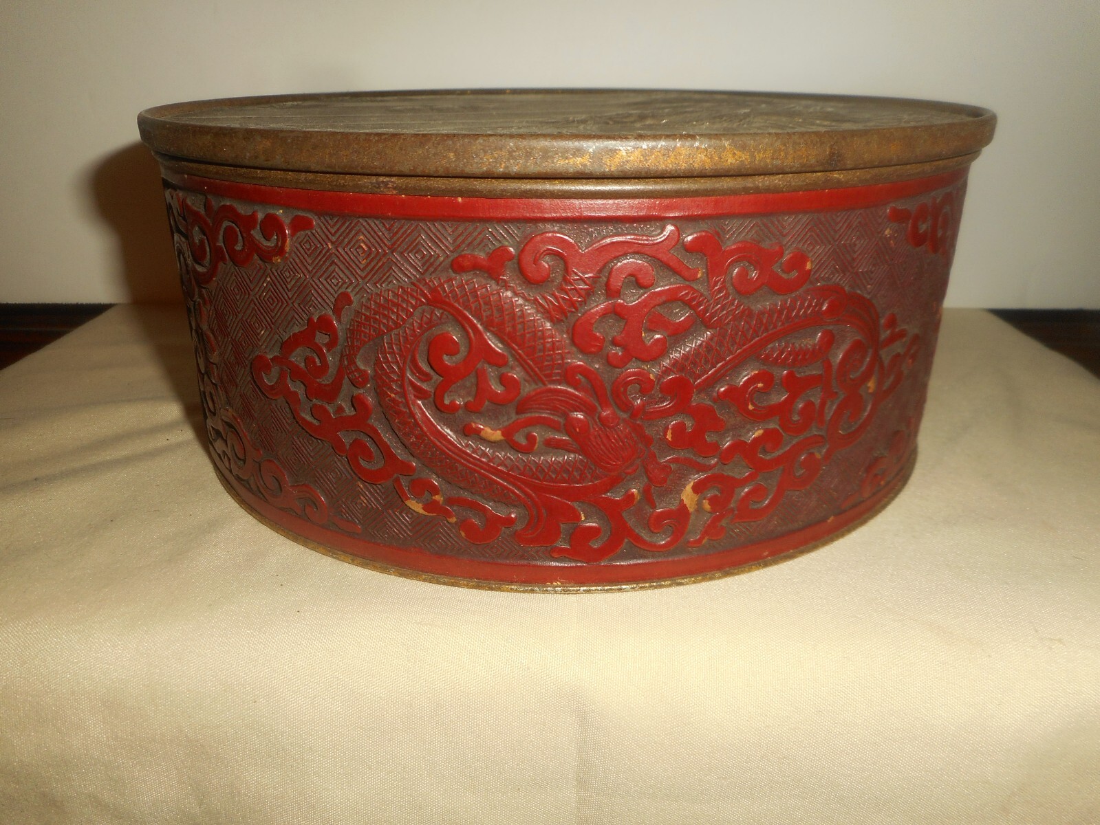 Vintage CHINESE DRAGON Silver Metal Repousse Tin Box Top Cinnabar Style Wrapper