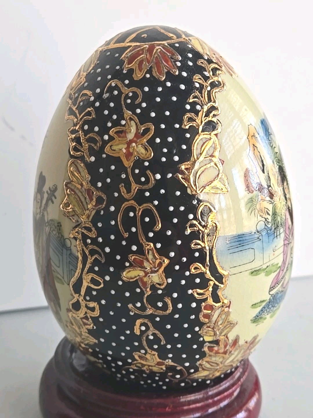 VTG Hand-Painted Oriental Porcelain Egg 4.5″ Mythological Design + Stand