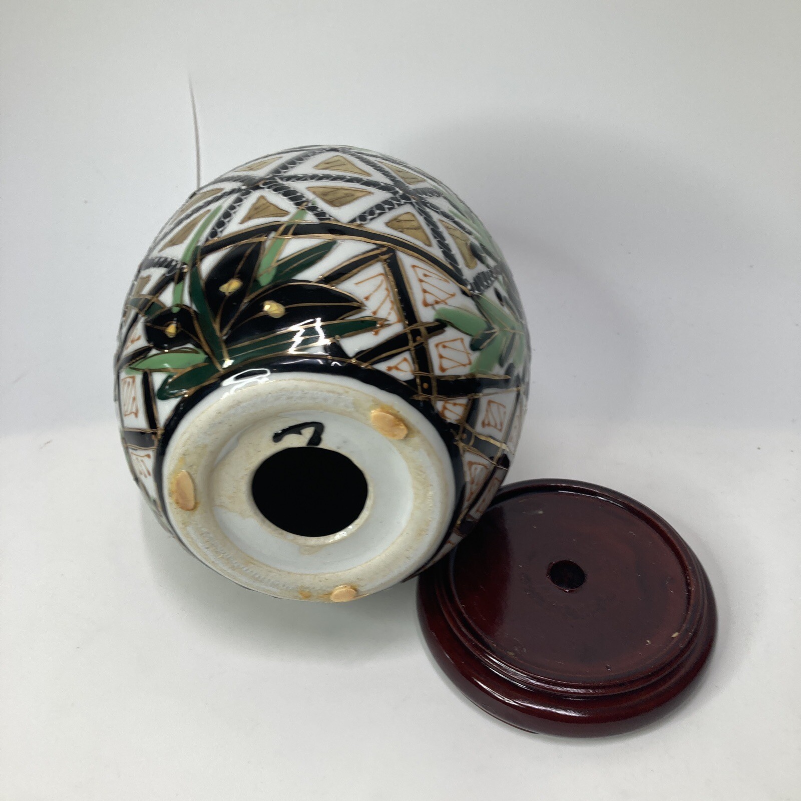 Chinese Porcelain Egg Black Gold Floral 9″ with Stand Decor multicolor Vintage