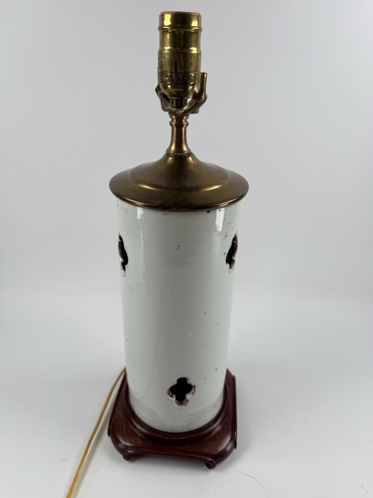 Vintage Chinese Porcelain Hat Stand Vase Lamp