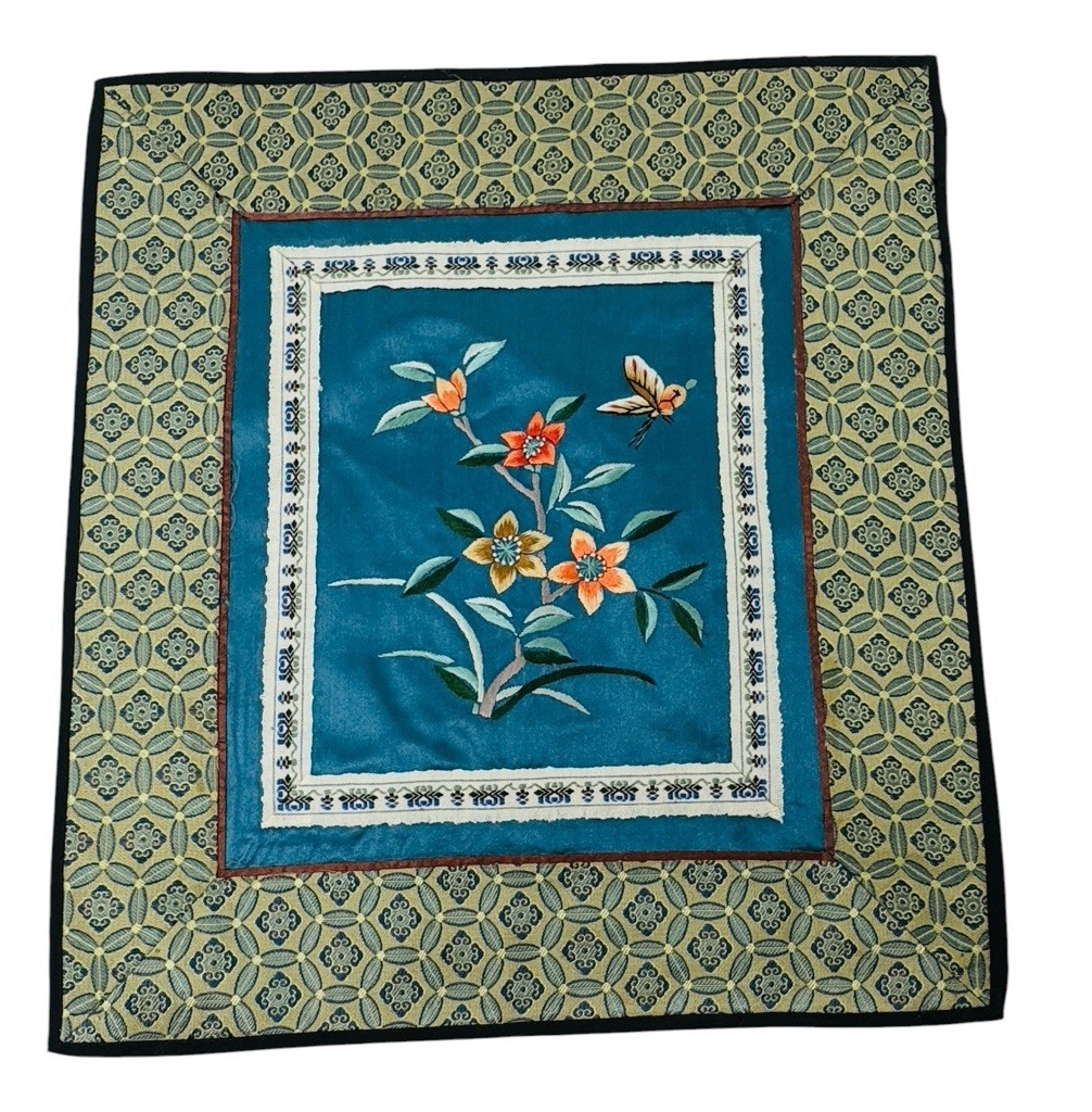 5 COLORFUL SILK PLACE MATS W/FLORAL EMBROIDERY, MADE IN CHINA, 11″ X 10″