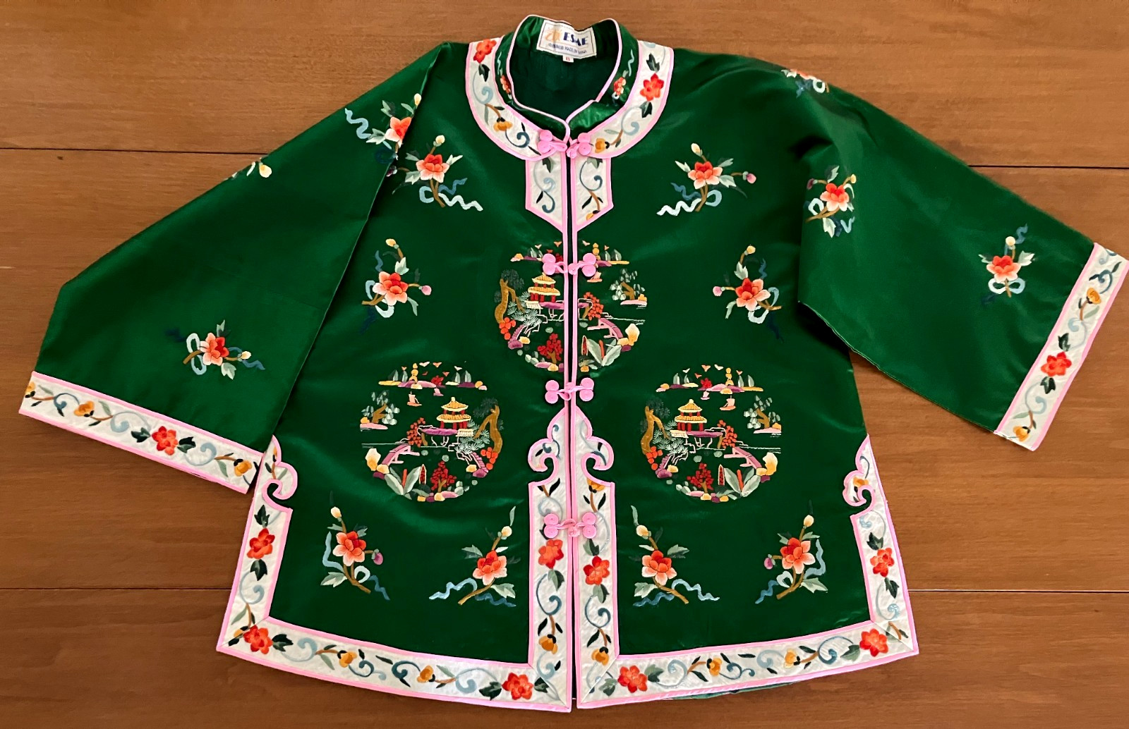 Vtg. 1960s’ ESME – Child’s Sz. 8 – Chinese Silk Jacket – Intricate Embroidery