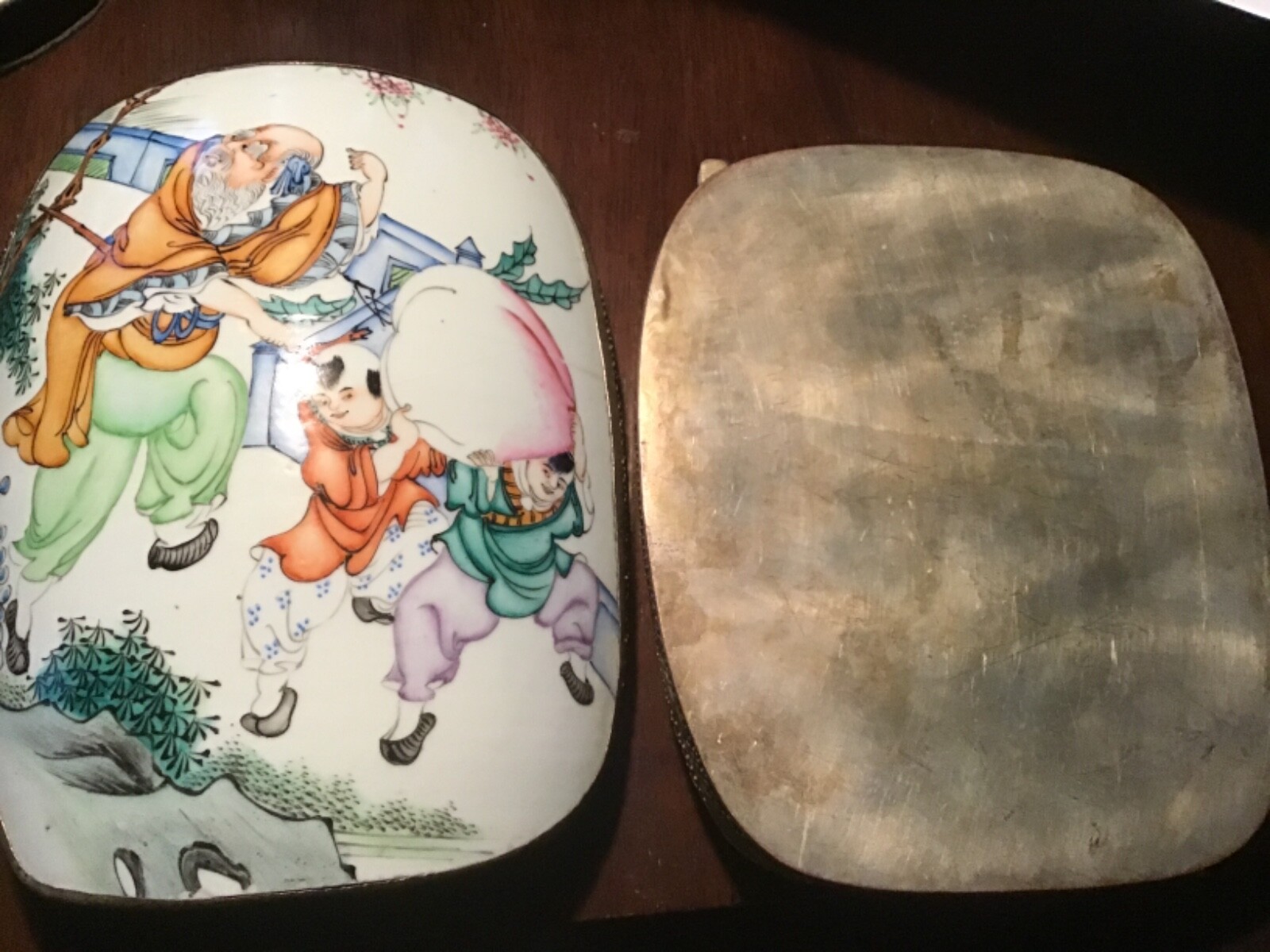 Vintage Chinese Famile Verte Porcelain Shard Lid Cracked Metal Trinket Box Peach