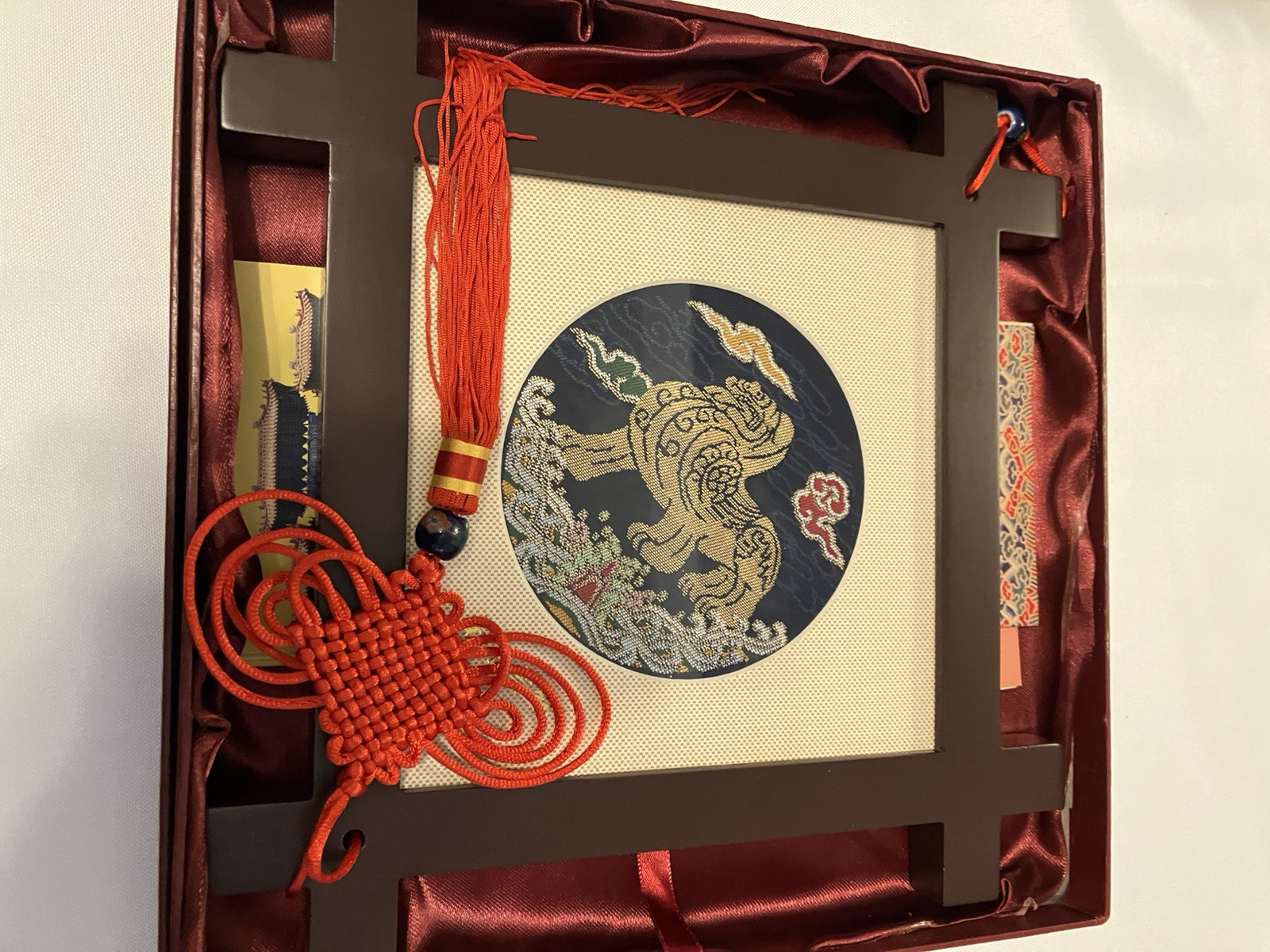 Chinese Silk Art Nanjing Royal Brocade Tribute Foo dog Design Vtg 10″ COA READ