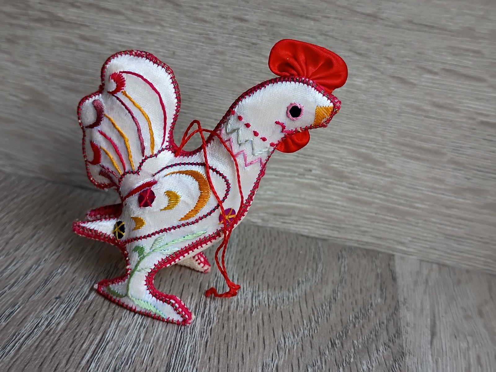 Silk Stuffed Rooster Ornament 3.25″ Figurine Handmade Chinese Embroiderd VTG
