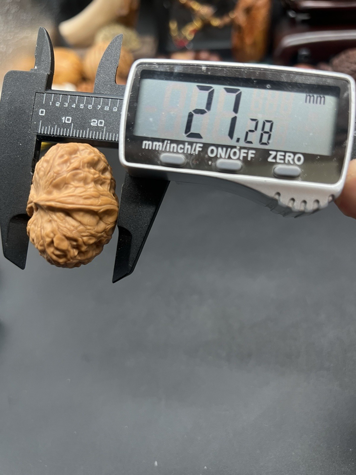 Pair of Match Chinese Health Walnut 27×36×26mm 精配文玩核桃～小众门头沟元宝