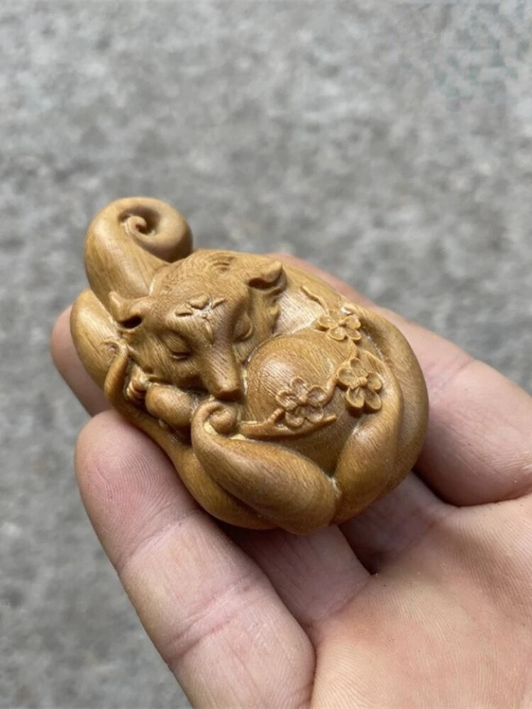 Natural Green Sandalwood Solid Wood Carving Handlebars Creative Stationery