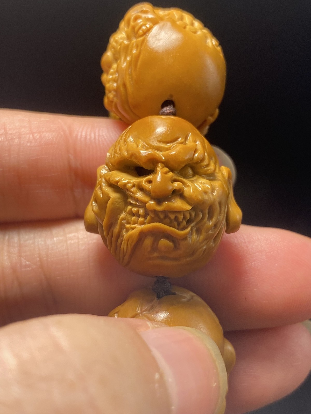 China Olive Dentoliva Fierce Monk (Evil Monk) “Face Death with Life” Bracelet