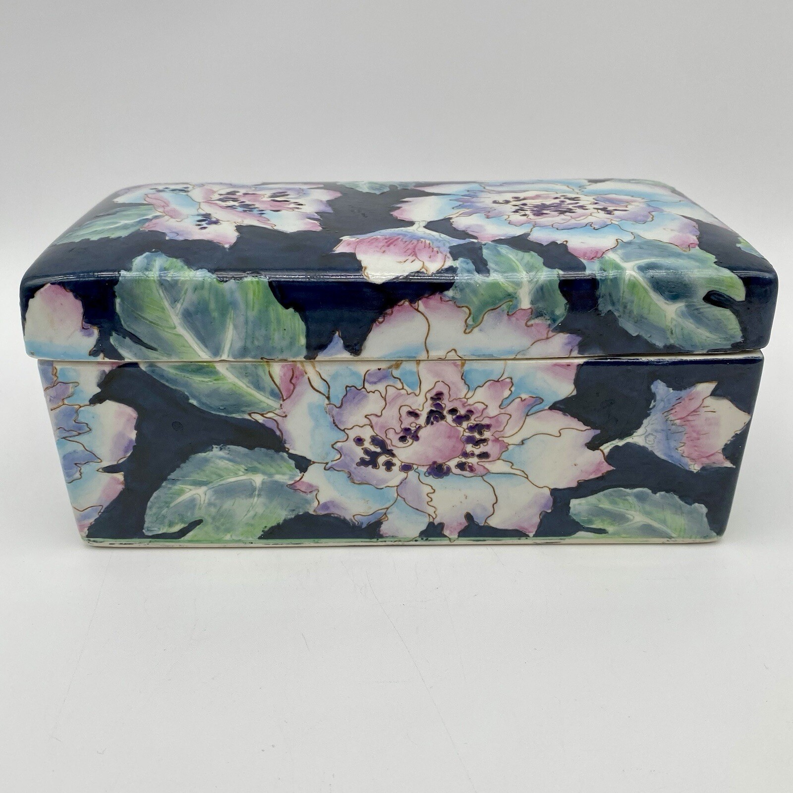 Vintage Ceramic Toyo HFP Macau Hand Painted Flowers Trinket Storage Box