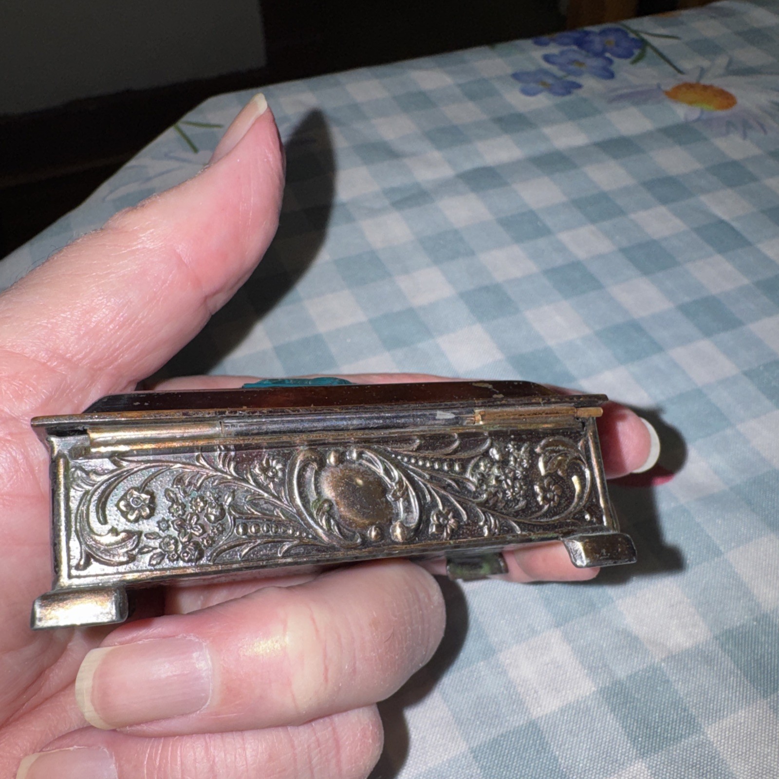 Vintage -Asian Metal Trinket Box With Pagoda, Colorful Made In Japan-Original ￼