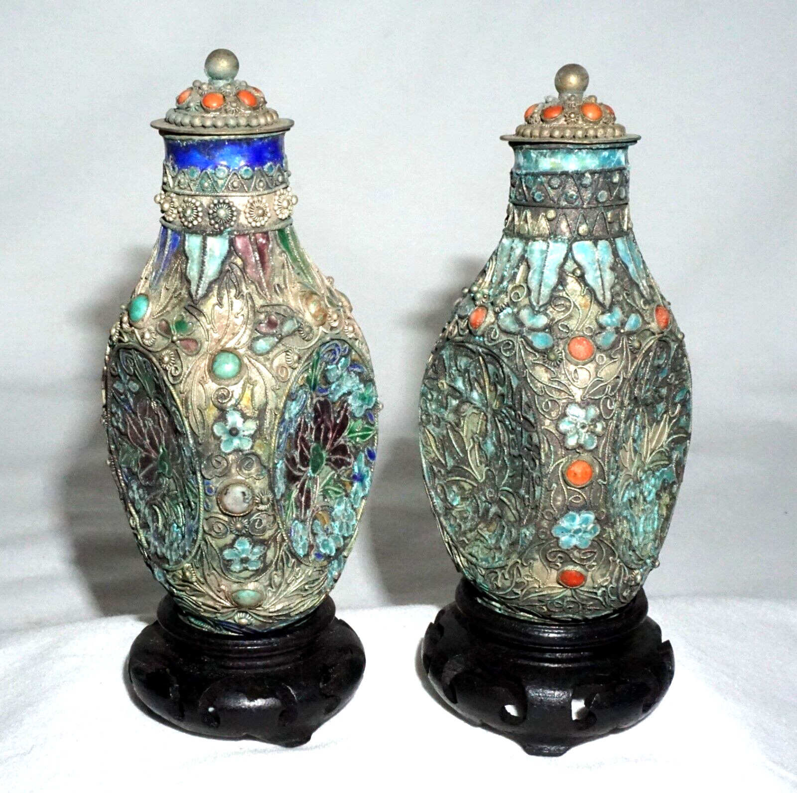 2Pc Chinese Silver & Enamel Coral & Turquoise Floral Snuff Bottles (LLA) IC