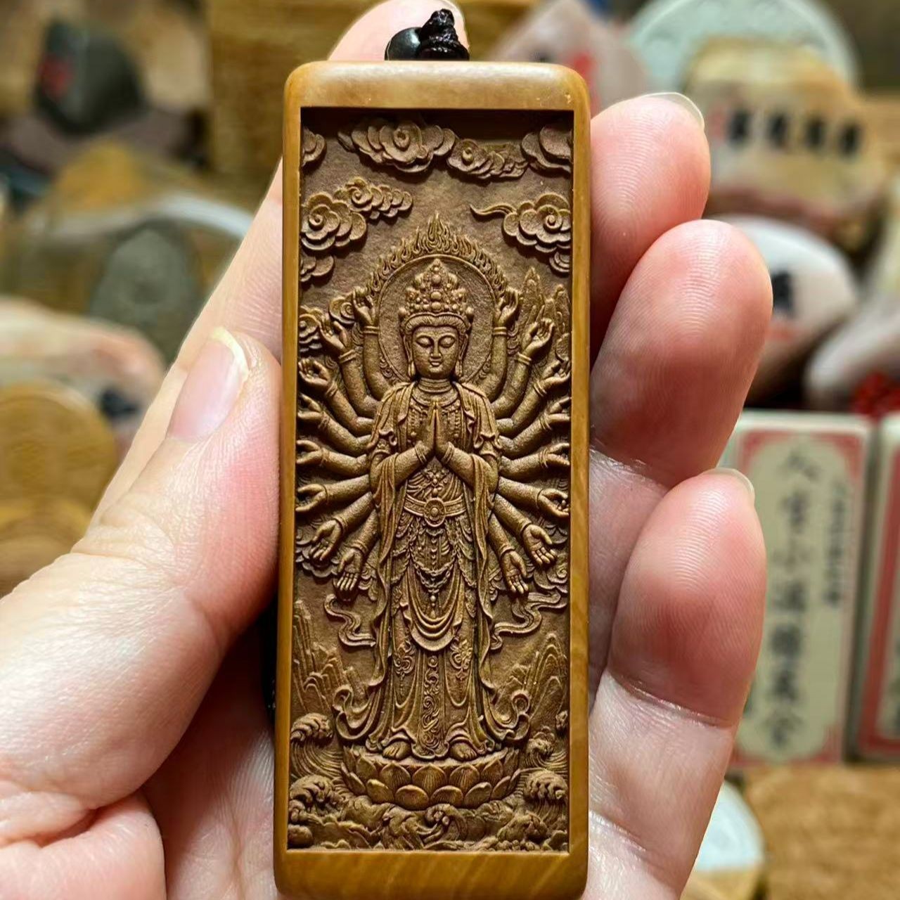 Vintage Songhua Stone Thousand-Hand Guanyin Pendant, 3x8cm, Amulet