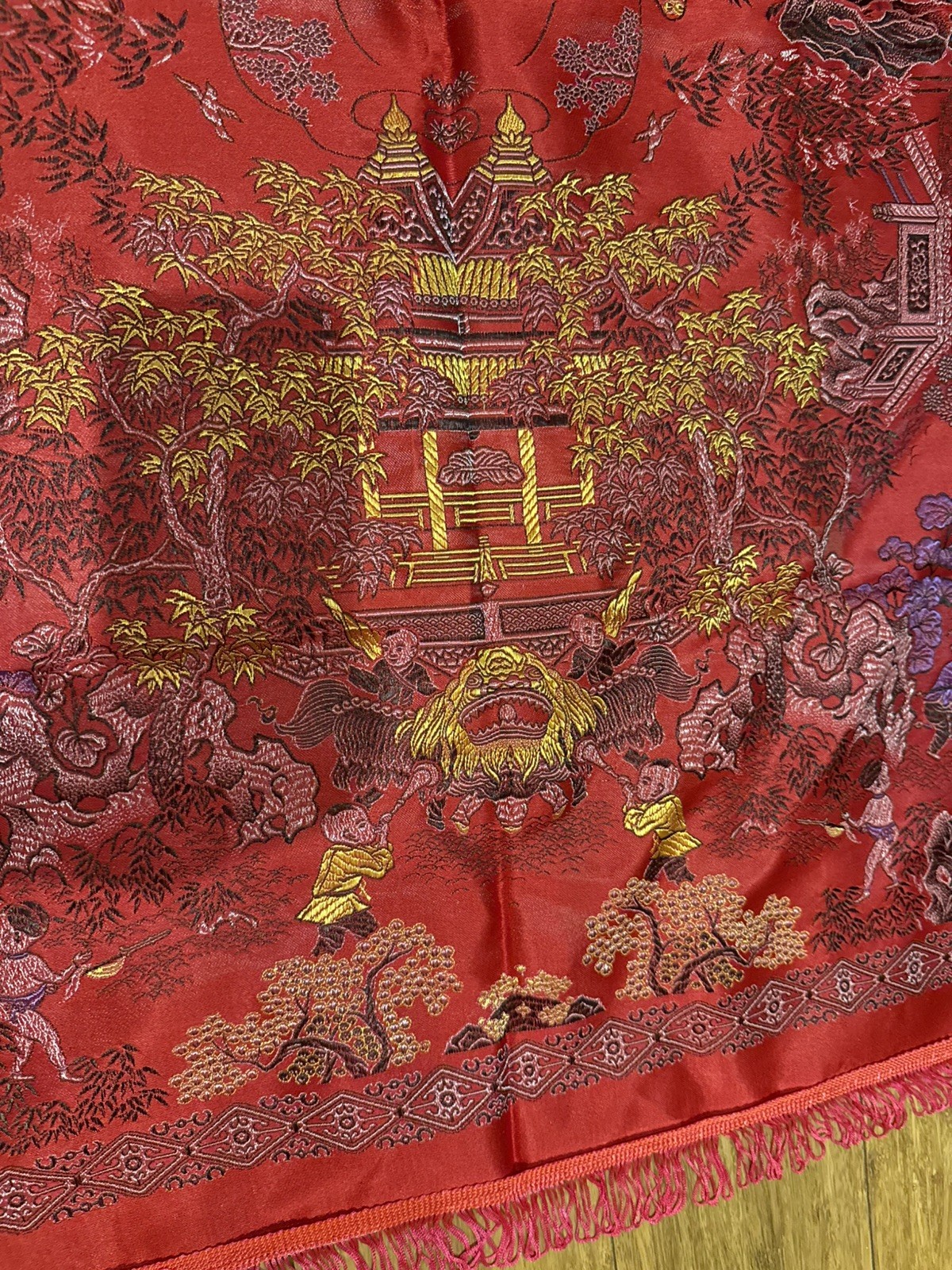 Vintage Brocaded Flowers Chinese Silk Tapestry Table Cloth 38” X 38”
