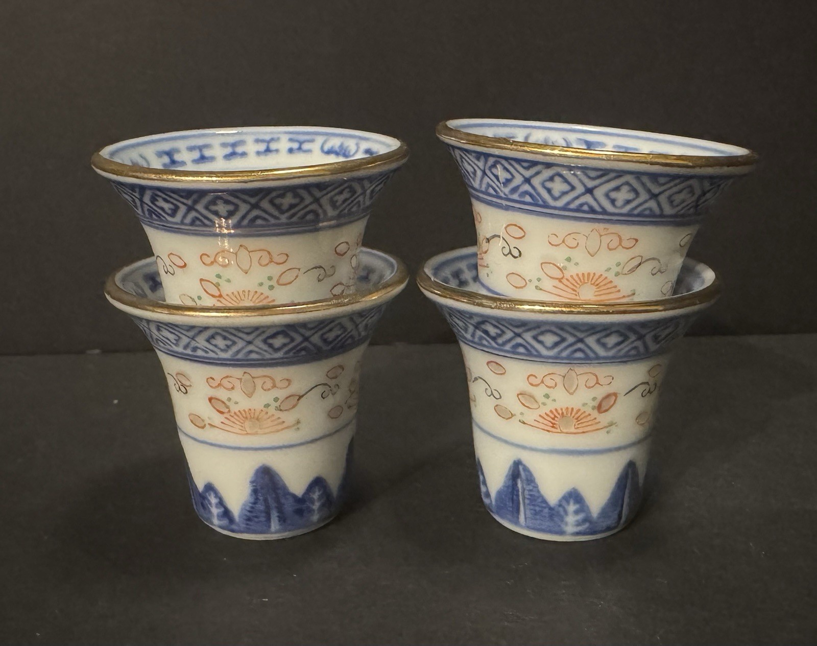VTG Chinese Porcelain Hand Painted Rice Grain Pattern Gild Saki Cups Set of (4)